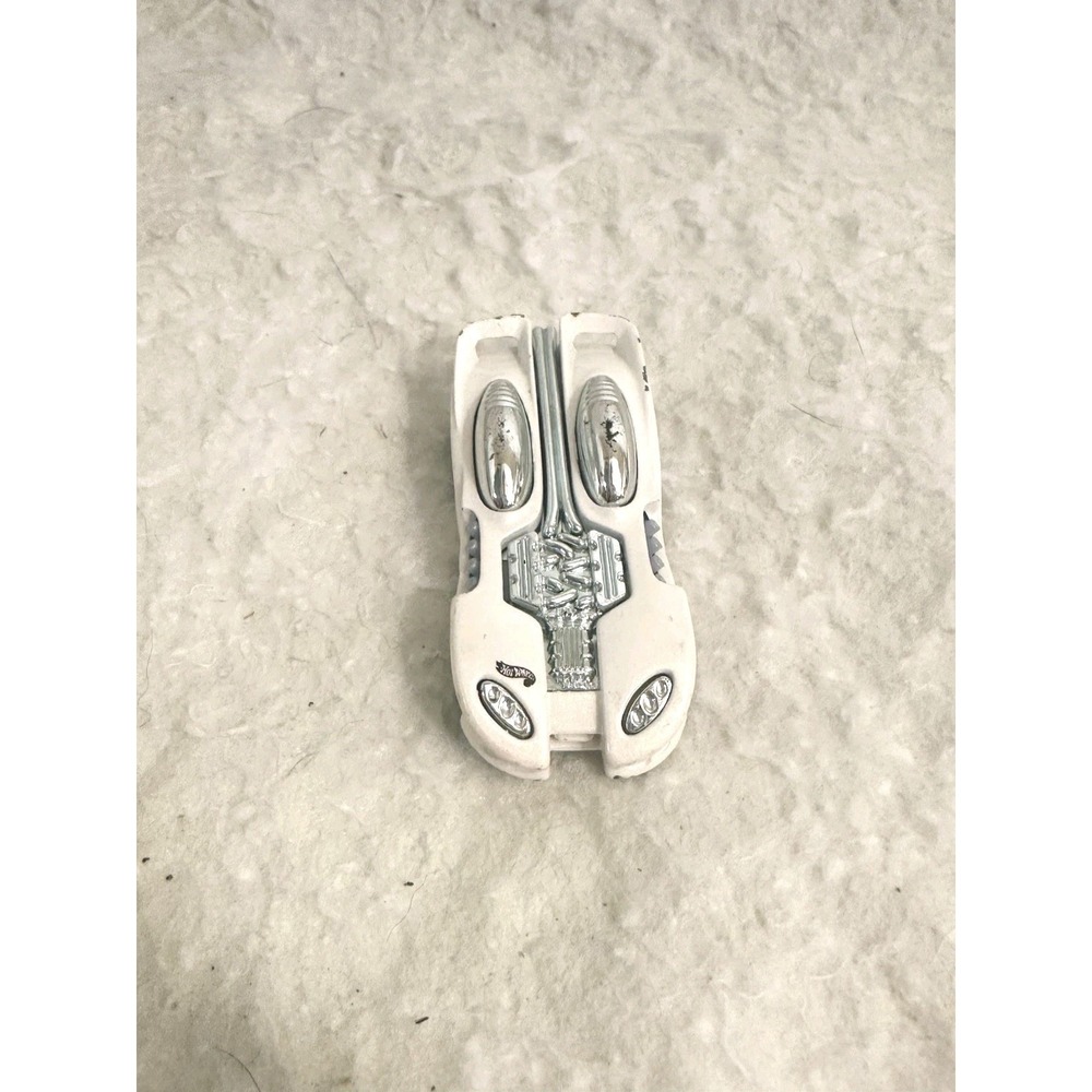 1994 Hot Wheels Splittin Image Malaysia Base Vintage White Silver Metal